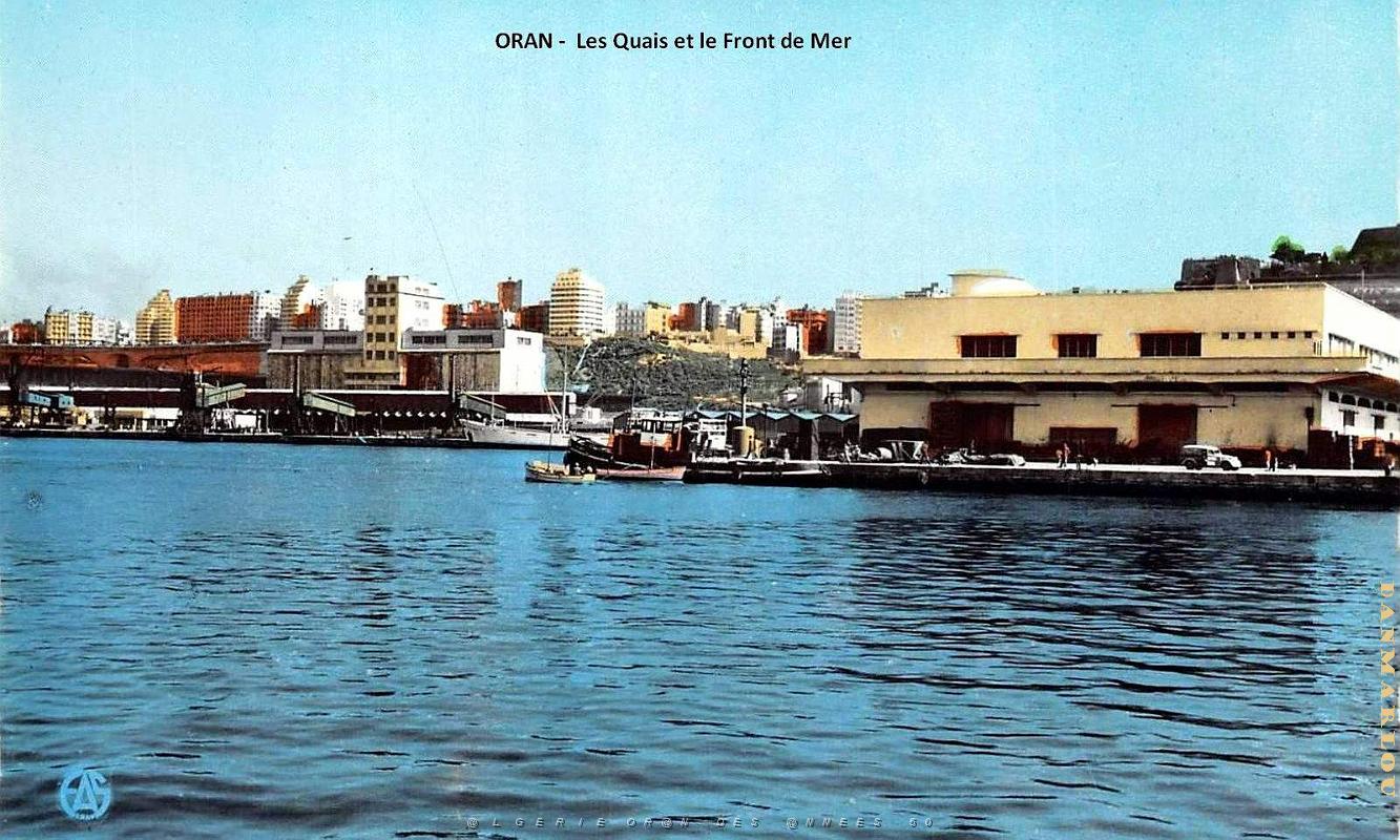 Oran - Quais et Boulevard Front de Mer - 1955.jpg